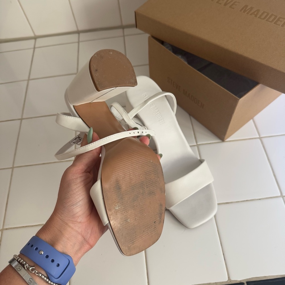 Steve Madden White Leather Messa Block Heel Ankle Strap Sandals - Picture 4 of 11